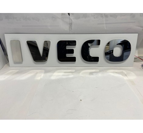 Scritta Iveco...